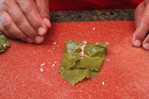 Wrapping a grape leaf (Lif Wariq duwally) 6